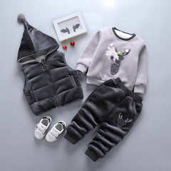 Baby Winter Clothes (Three-piece Set) Baby Winter Clothes (Three-piece Set)
